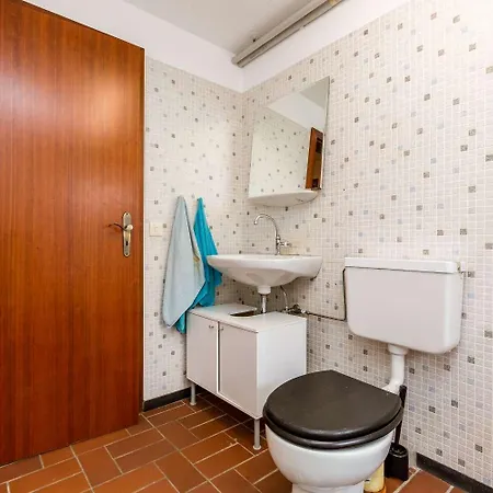 Monteurwohnung In Bei Koeln * Hürth