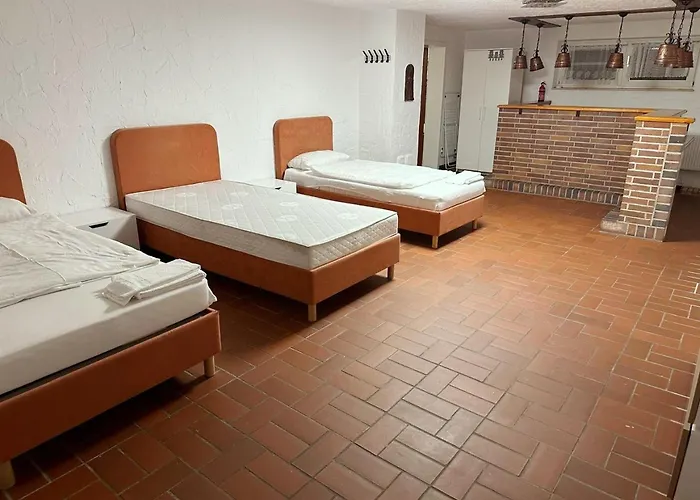 Monteurwohnung In Bei Koeln 胡尔特